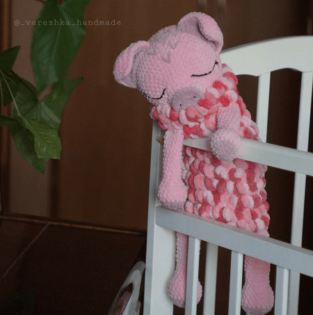 Crochet Pig Toy Pattern by Favorite Plush Toys