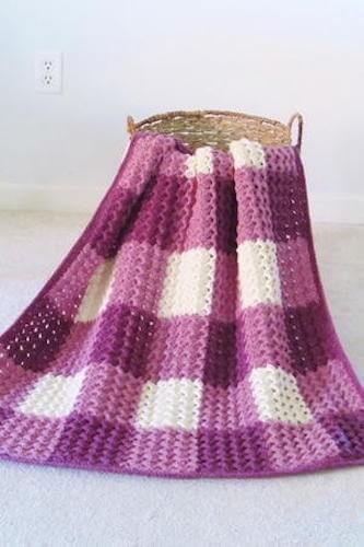 Crystal Waves Gingham Blanket Crochet Pattern by Crochet Dreamz