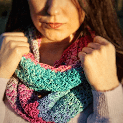 Mermaid Vibes Infinity Scarf Crochet Pattern by Darn Good Yarn