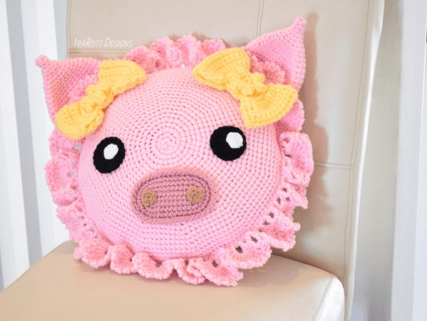 Pinky, The Piggy Pillow Crochet Pattern by Ira Rott Patterns