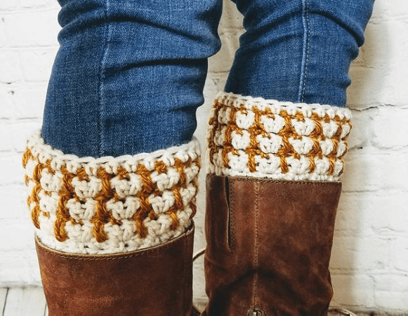 Winter Boot Cuff Crochet Pattern by Made By Lilian