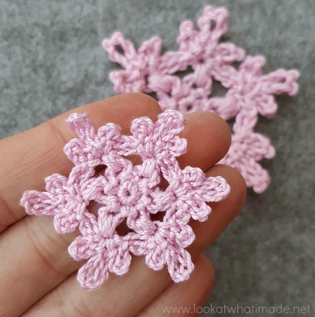 Floral Snowflake Crochet Pattern by Look At What I Made