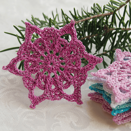 Frosted Lace Snowflake Crochet Pattern by Renata Saj