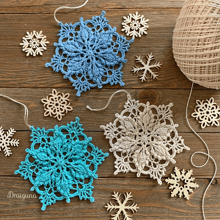 Inscribed Crochet Snowflake Pattern by Draguina