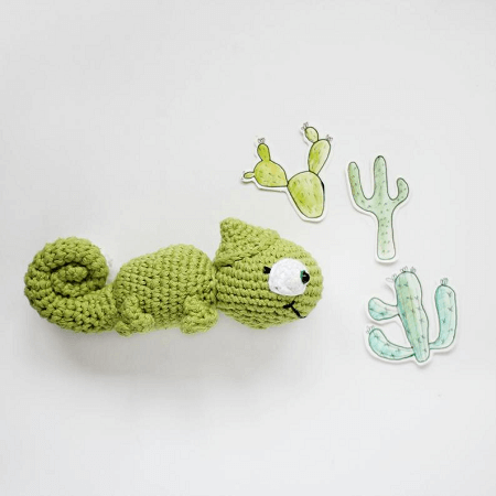 Mini Crochet Chameleon Pattern by Loopy Pattern