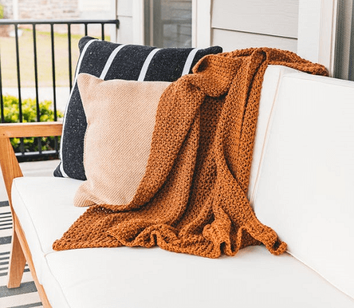 Old Fashioned Throw Blanket Crochet Pattern by Sewrella