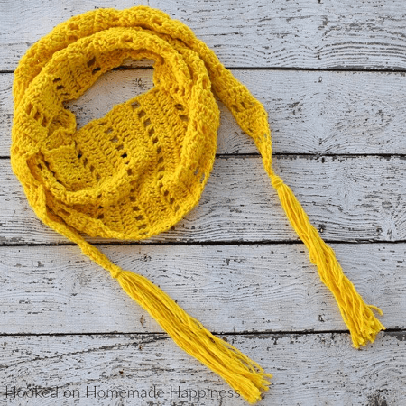 Sunshine Crochet Scarf Pattern by Hooked Homemade Happy