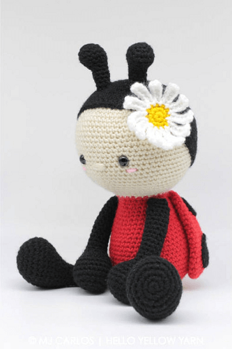 Crochet Ladybug Amigurumi Pattern by Hello Yellow Yarn