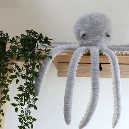 Crochet Octopus Amigurumi Pattern by Solid Marl