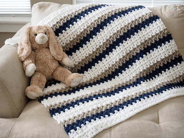 Done In A Day Crochet Baby Blanket Pattern by Dabbles And Babbles