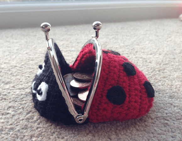 Coin Purse Ladybug Crochet Pattern by Lau Loves Crochet