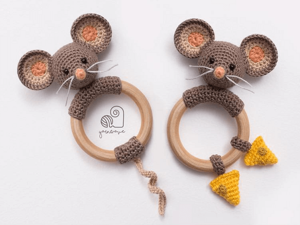 Max, The Mouse Rattle Crochet Pattern by Yarn Wave Shop