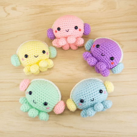 Octopus With Headphone Crochet Pattern by Snacksie's Handicraft