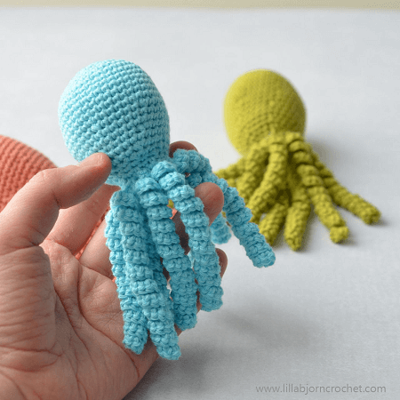 Octopuses For Preemies Crochet Pattern by Lilla Bjorn Crochet