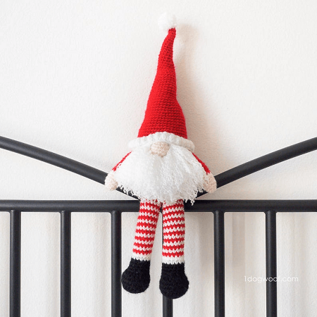 Scandinavian Gnome Crochet Santa Claus Pattern by 1 Dog Woof