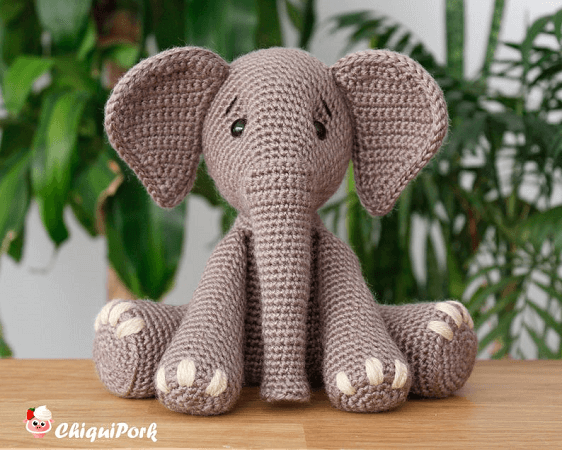Bubba, The Elephant Crochet Pattern by Chiqui Pork