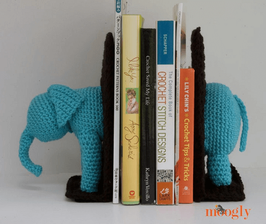 Crochet Elephant Bookends Pattern by Moogly