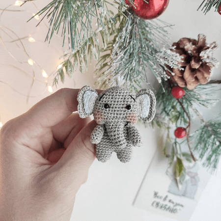 Elephant Brooch Crochet Pattern by Crochet Pattern By Lily