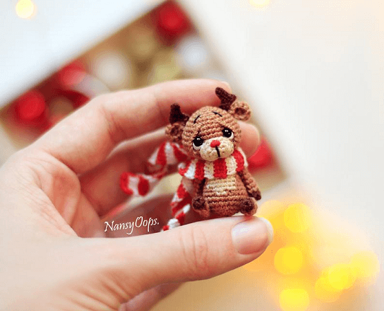 Festive Amigurumi Reindeer Pattern by Nansy Oops