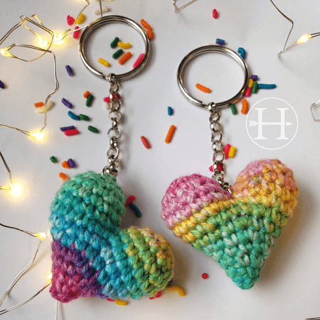 how to crochet heart bag & keychain (with wings & ribbons!)