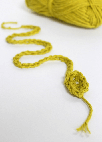 Chain Stitch Snake Crochet Pattern by Make And Takes
