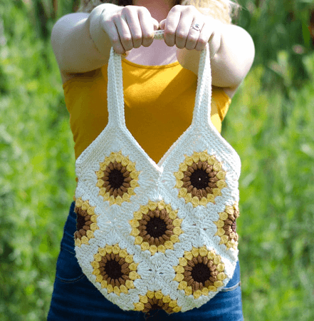 Crochet Sunflower Purse Pattern by Crochet 365 Knit Too