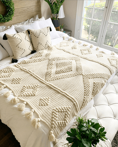 Diamond Luxe Crochet Throw Blanket Pattern by Chalia's Craft