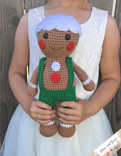 Snap, The Gingerbread Boy Amigurumi Pattern by Grace And Yarn