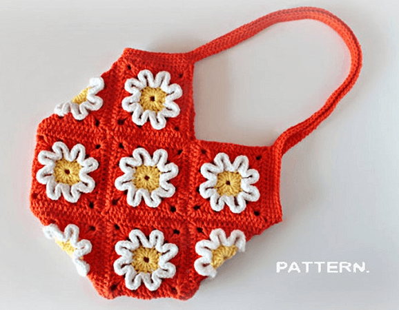 Crochet 3D Flower Purse Pattern by Zoom Yummy