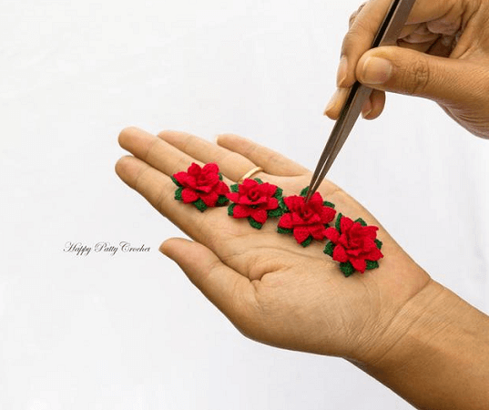 Mini Crochet Poinsettia Pattern by Happy Patty Crochet