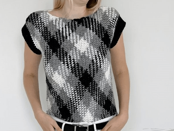 Planned Pooling Crochet Top Pattern by Wilmade