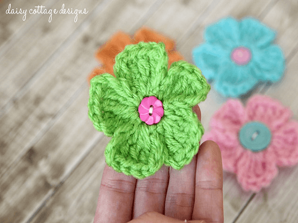 Daisy Easy Crochet Pattern by Daisy Cottage Designs
