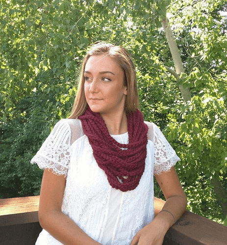 Chain Scarf Necklace Crochet Pattern by Dottie Q