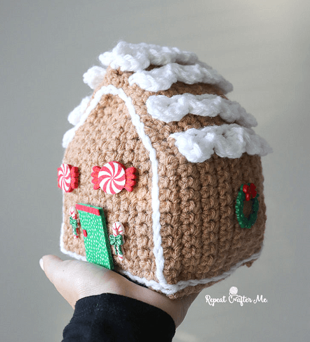 Crochet Gingerbread House Pattern by Repeat Crafter Me