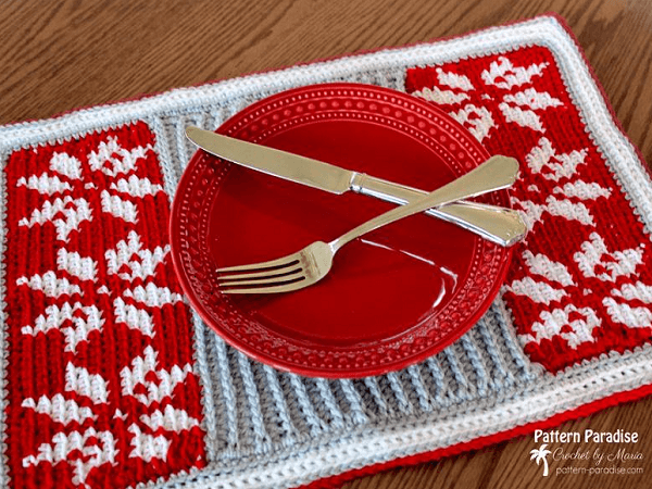 Crochet Snowflake Placemat Pattern by The Pattern Paradise