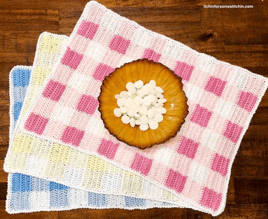 Crochet Spring Gingham Placemats Pattern by Itchin For Some Stitchin