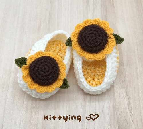 Crochet Sunflower Overalls for Hugmee Squishmallow 