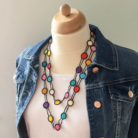 Free Crochet Necklace Pattern by Marianne Dekkers-Roos