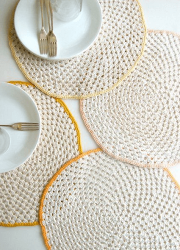 Granny Circle Placemats Crochet Pattern by Purl Soho