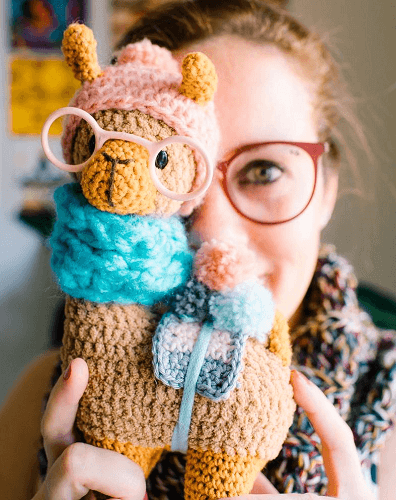 Hipster Llama Crochet Pattern by Aukillu