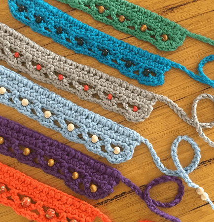 15 Crochet Choker Patterns Crochet Beaded Choker Pattern by Rhinestone Mumma