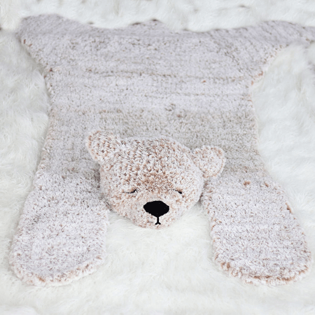 Crochet Bear Blanket Rug Pattern by Make And Do Crew