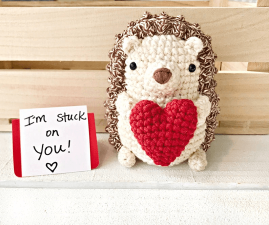 Hedgehog Valentine Crochet Pattern by Crochet To Play