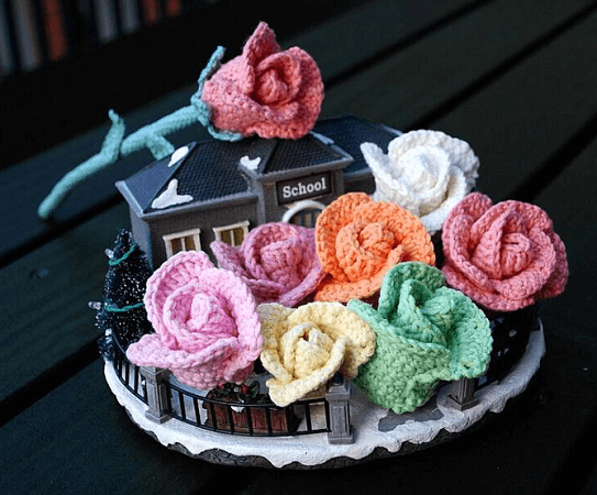 Crochet Rose Pattern by Emma Crochet Design 4 U