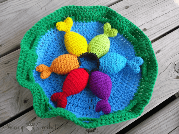 Rainbow Fishing Game Free Crochet Pattern by Niccupp Crochet