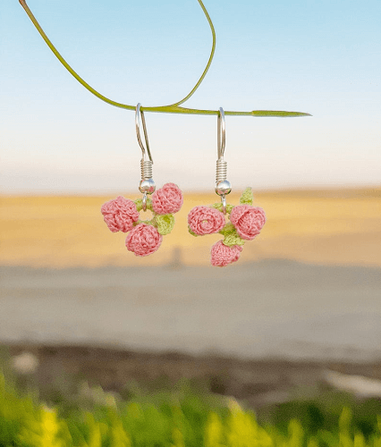 Roses Crochet Earrings Pattern by Lucia Knit