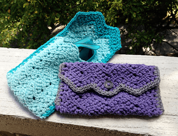 Chevron Sunglasses Case Crochet Pattern by Lauren Elizabeth