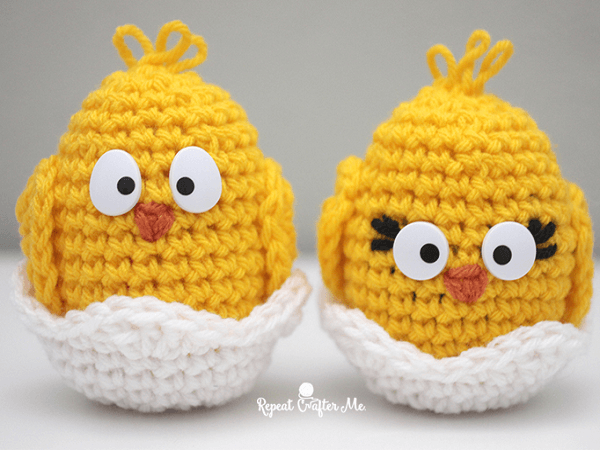 Crochet Baby Chick Pattern by Repeat Crafter Me