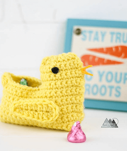 Mini Easter Basket Crochet Chick Pattern by Winding Road Crochet