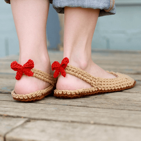 Crochet Slingback Sandals Pattern by Mamachee